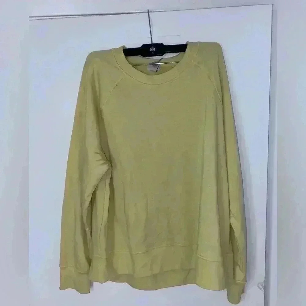 Yellow Crewneck top